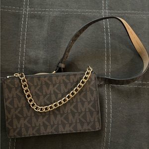 Michael kors fanny pack